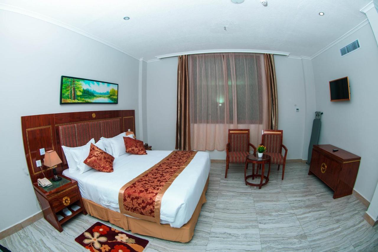 Tiffany Diamond Hotel Makunganya Street Dar es Salaam Bagian luar foto