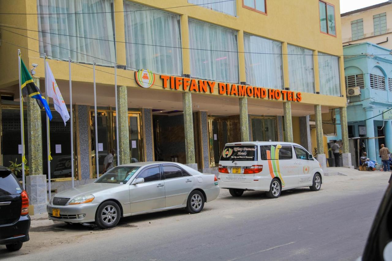 Tiffany Diamond Hotel Makunganya Street Dar es Salaam Bagian luar foto