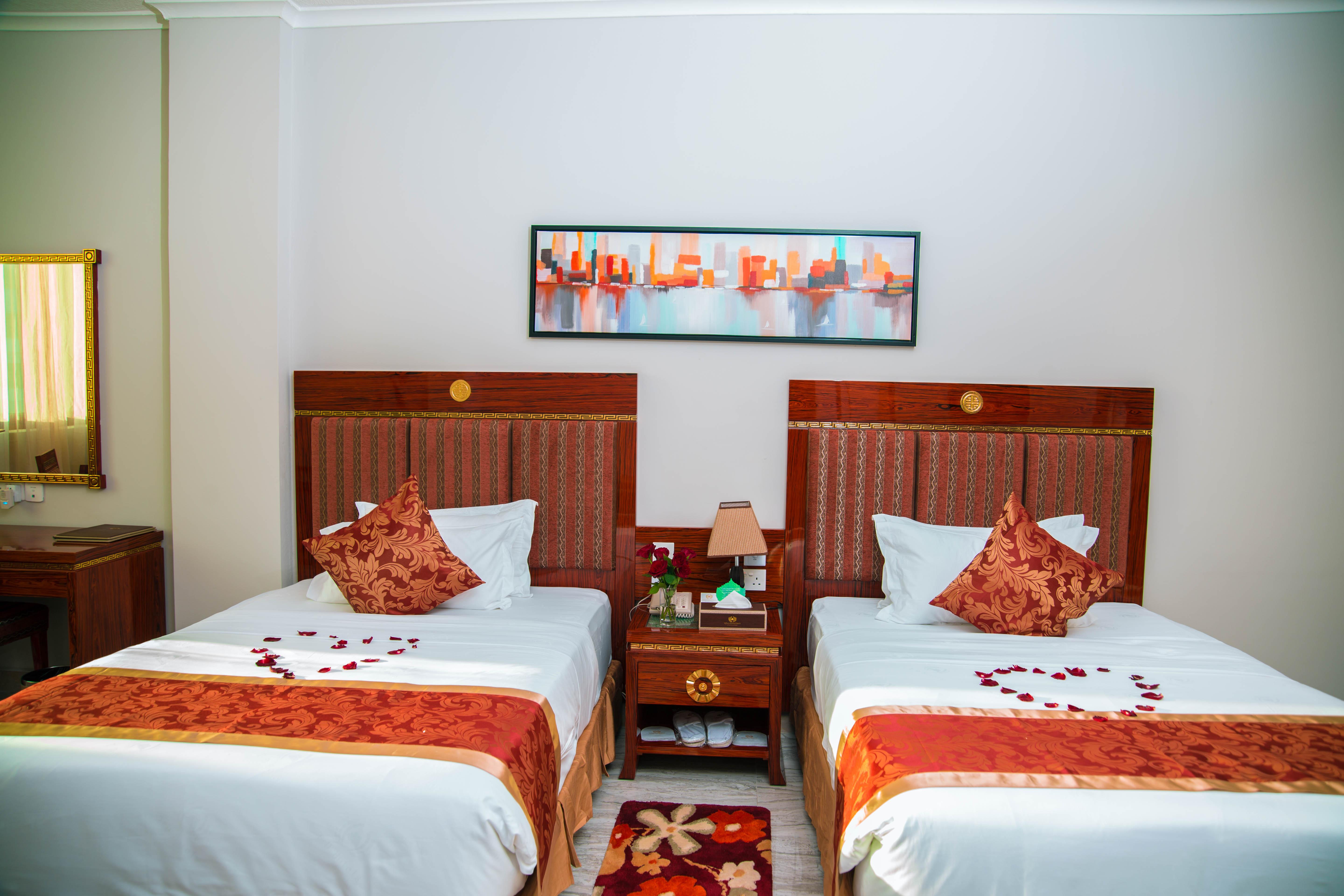 Tiffany Diamond Hotel Makunganya Street Dar es Salaam Bagian luar foto