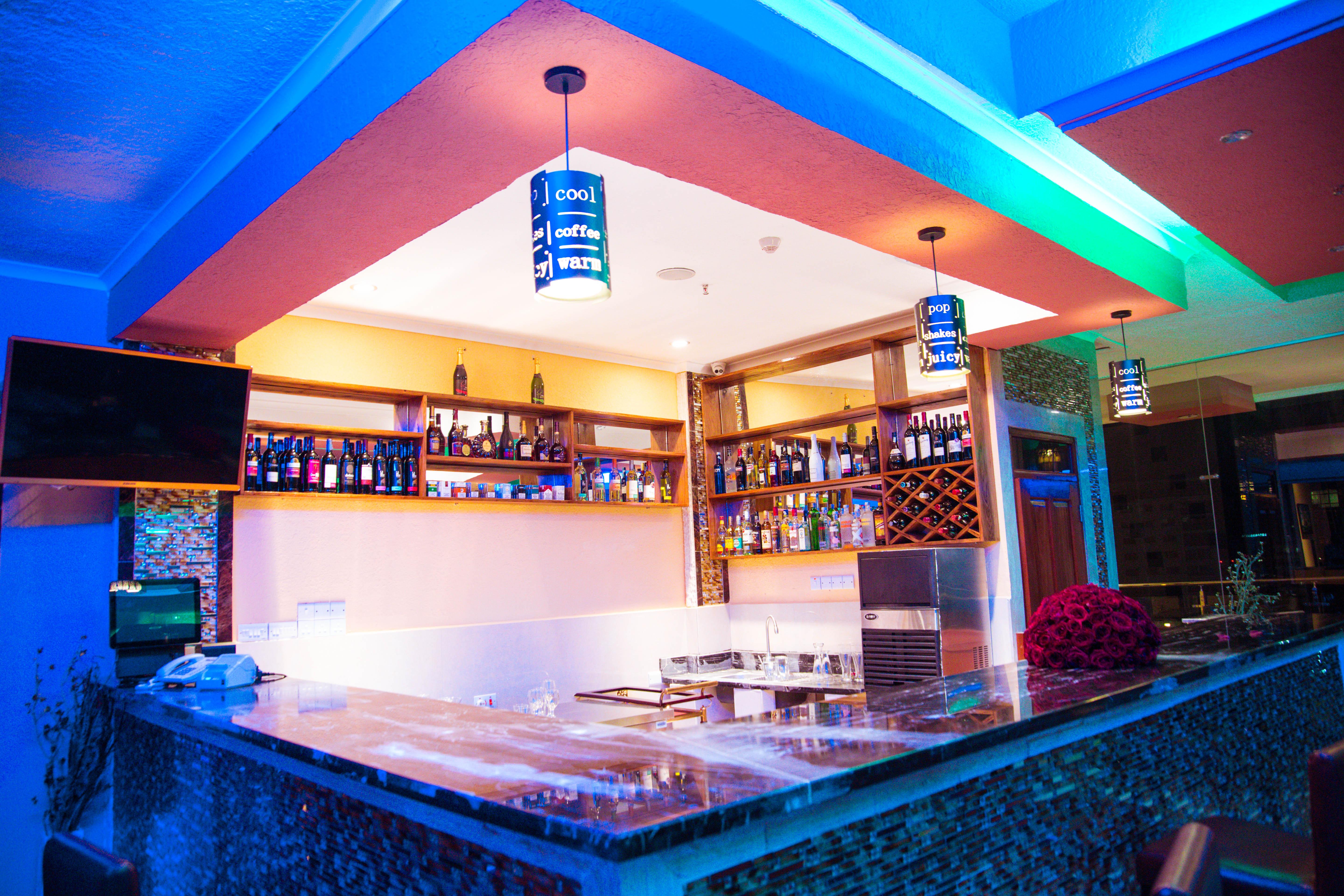 Tiffany Diamond Hotel Makunganya Street Dar es Salaam Bagian luar foto