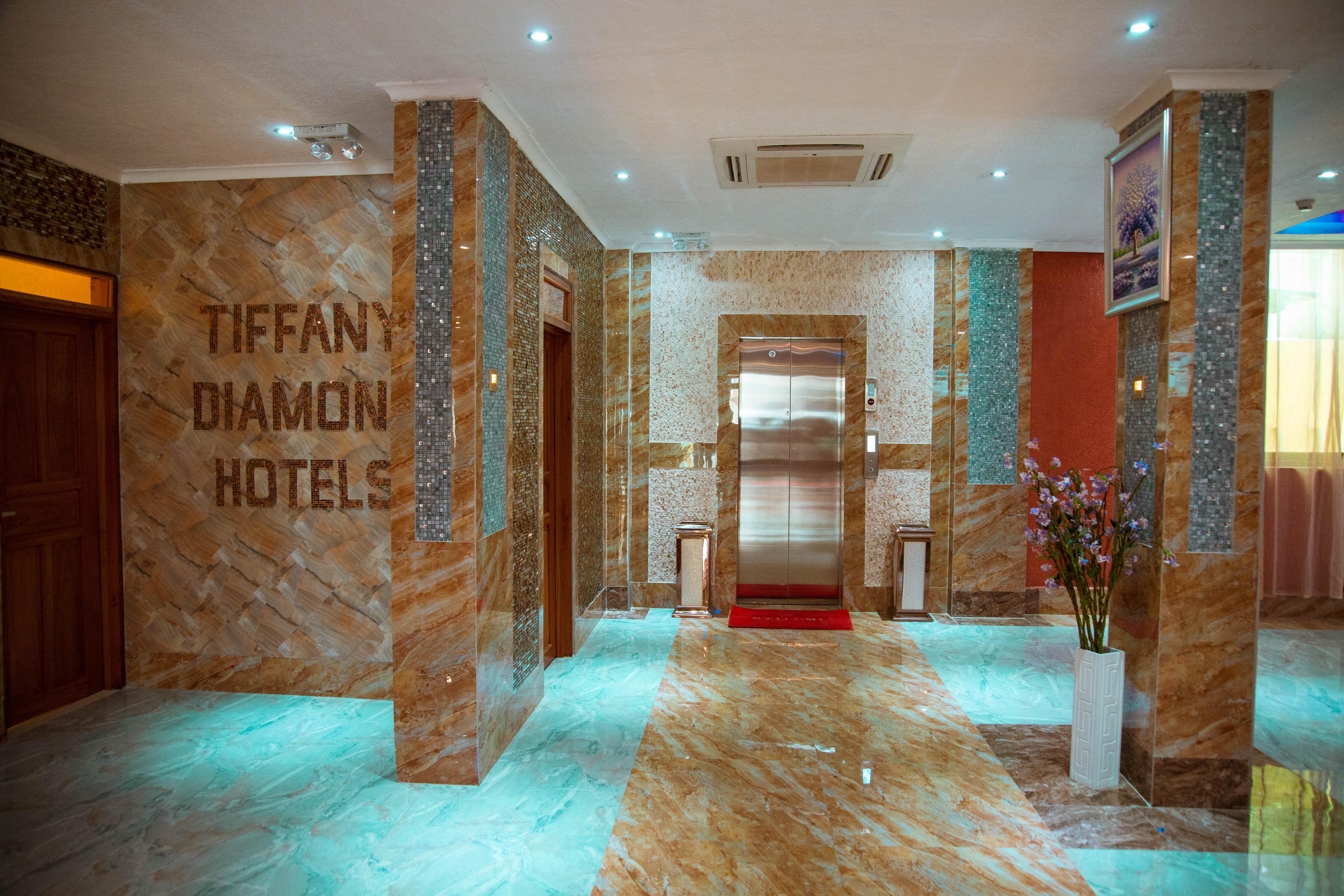 Tiffany Diamond Hotel Makunganya Street Dar es Salaam Bagian luar foto