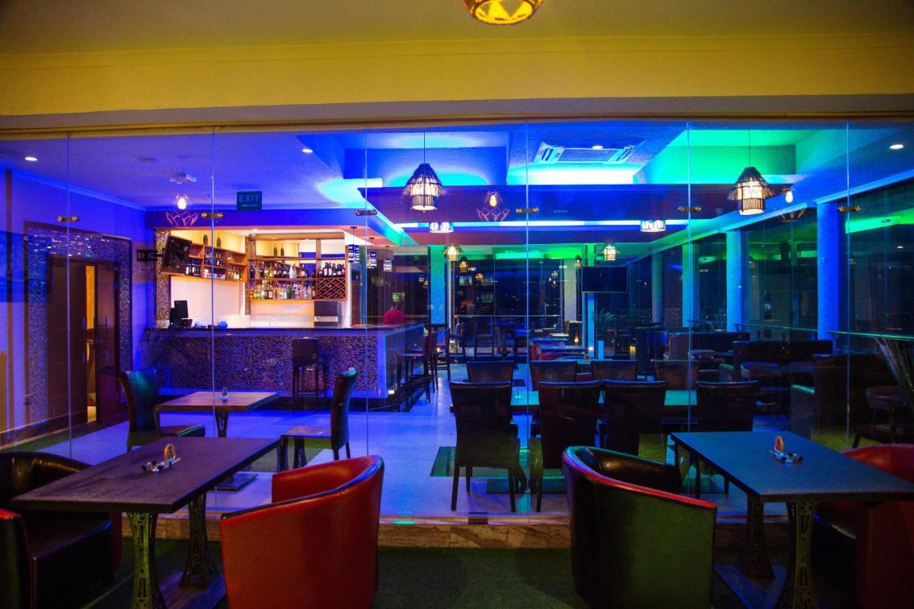 Tiffany Diamond Hotel Makunganya Street Dar es Salaam Bagian luar foto